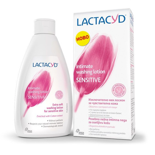 Lactacyd Intimate Restoring Cleansing Lotion for Sensitive Skin 6.76 fl oz (200 ml)